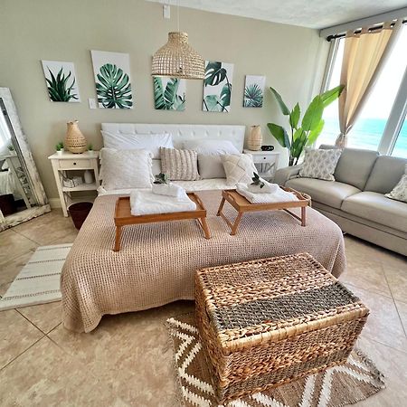 Beach Oasis 704 Lovely Daytona Ocean Front For 5 Sleeps Up To 12 Daytona Beach Luaran gambar