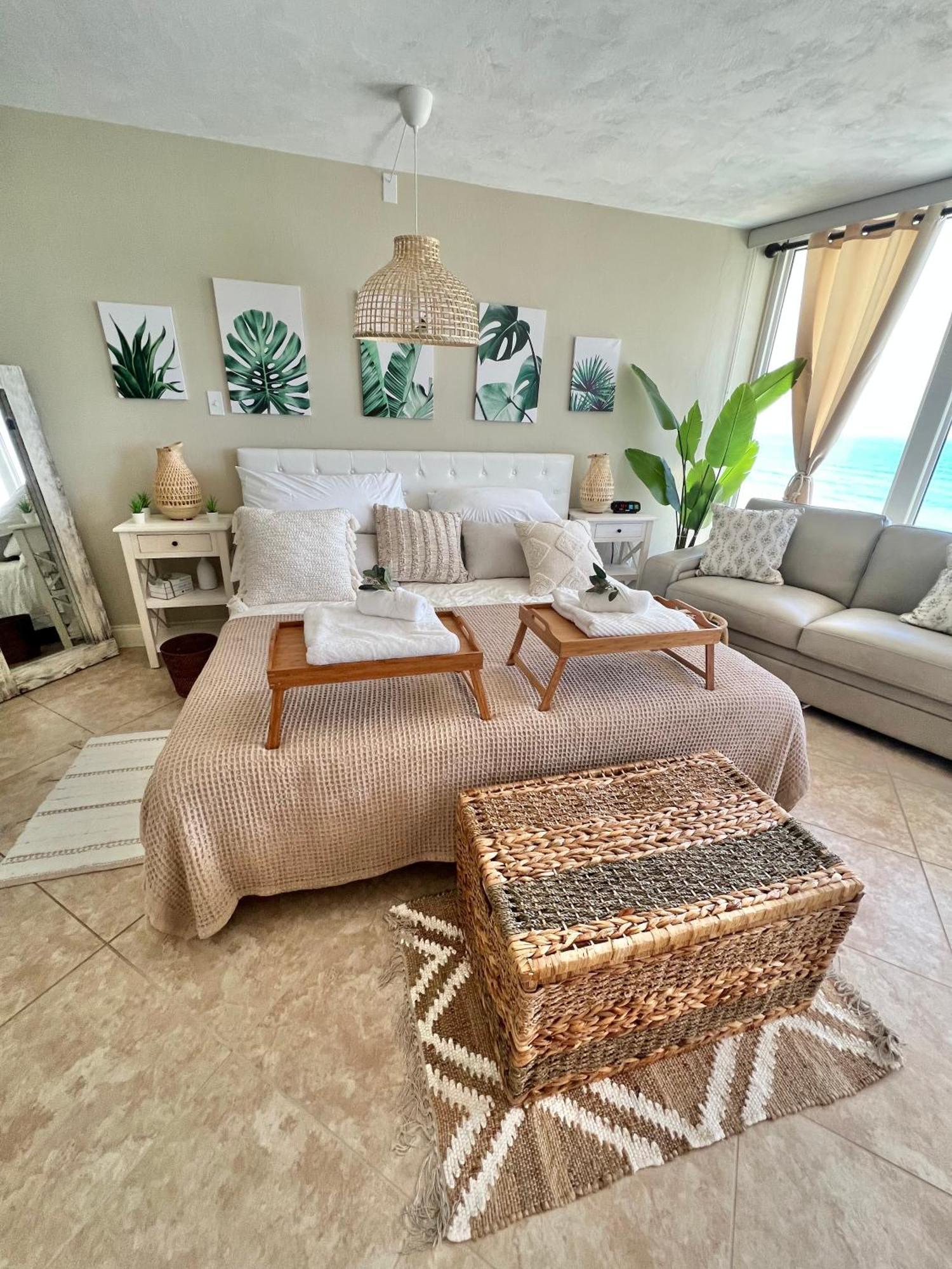 Beach Oasis 704 Lovely Daytona Ocean Front For 5 Sleeps Up To 12 Daytona Beach Luaran gambar