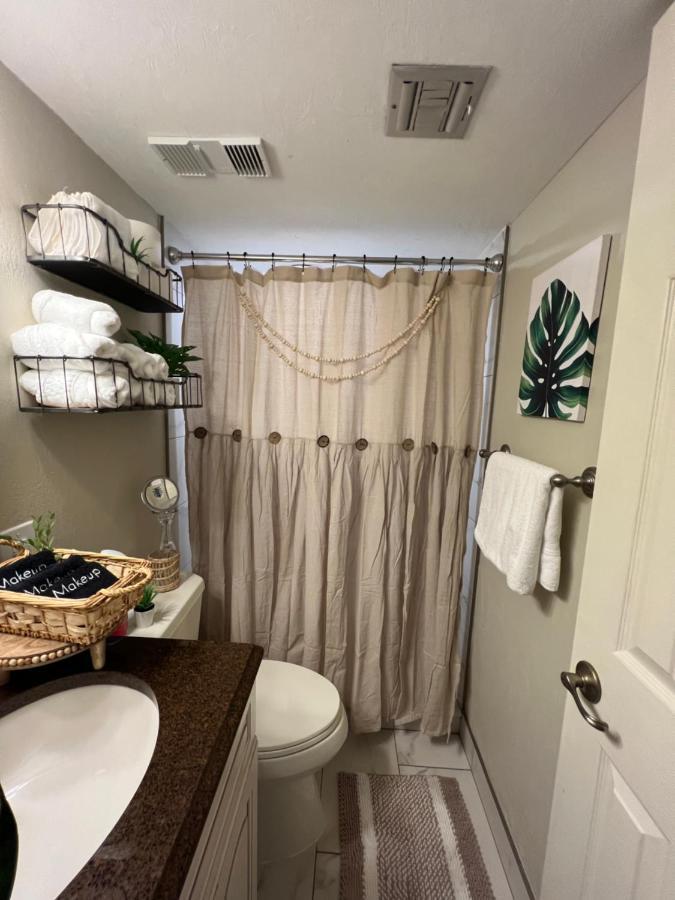 Beach Oasis 704 Lovely Daytona Ocean Front For 5 Sleeps Up To 12 Daytona Beach Luaran gambar