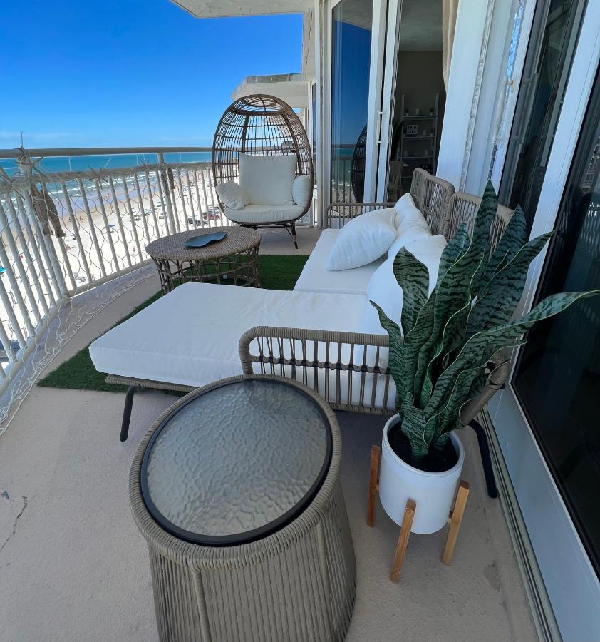 Beach Oasis 704 Lovely Daytona Ocean Front For 5 Sleeps Up To 12 Daytona Beach Luaran gambar