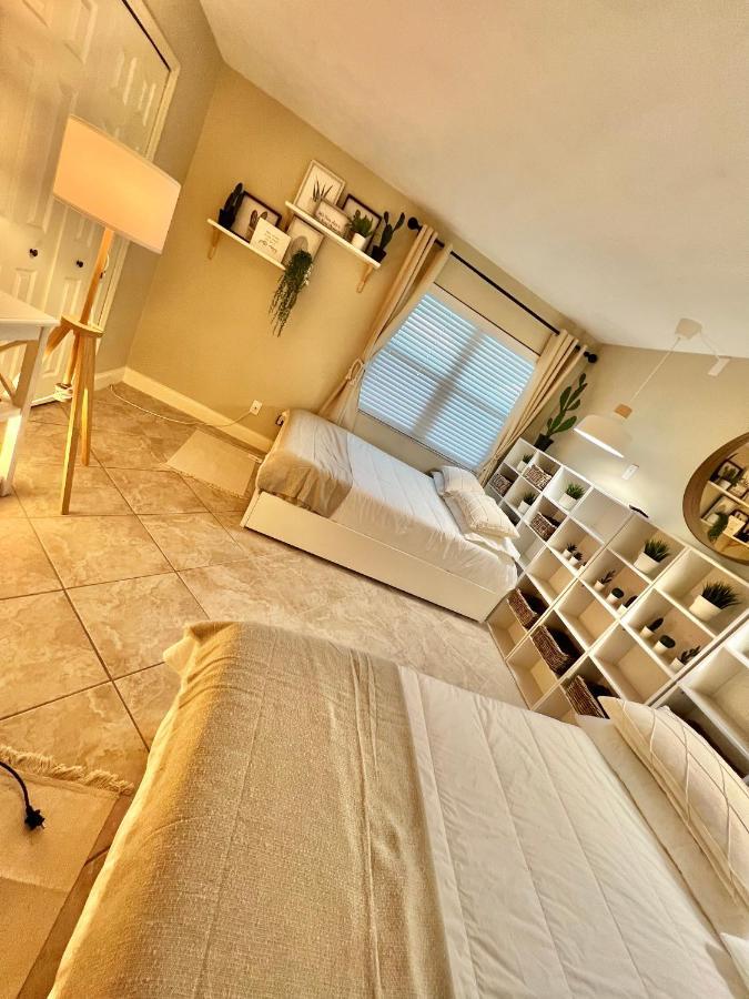 Beach Oasis 704 Lovely Daytona Ocean Front For 5 Sleeps Up To 12 Daytona Beach Luaran gambar
