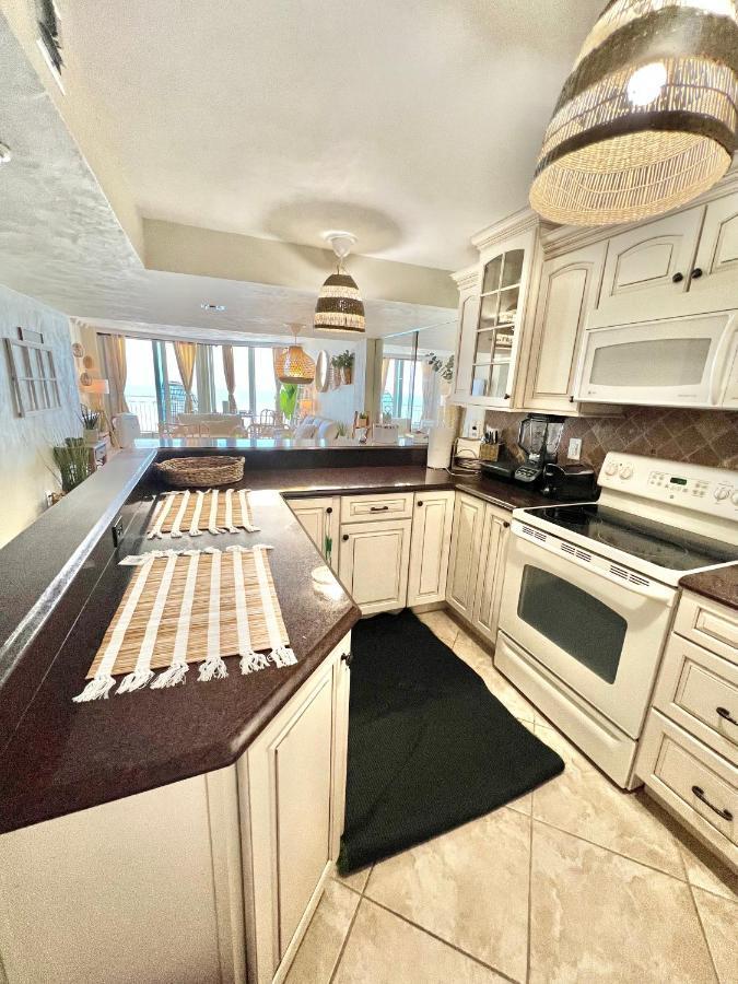 Beach Oasis 704 Lovely Daytona Ocean Front For 5 Sleeps Up To 12 Daytona Beach Luaran gambar