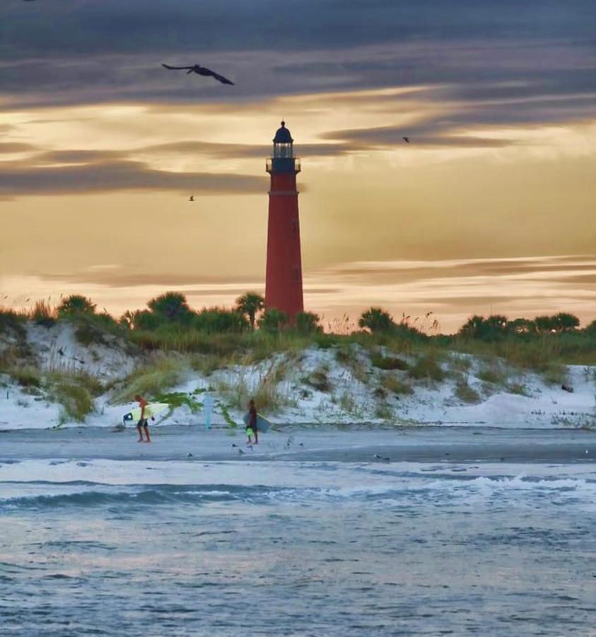 Beach Oasis 704 Lovely Daytona Ocean Front For 5 Sleeps Up To 12 Daytona Beach Luaran gambar