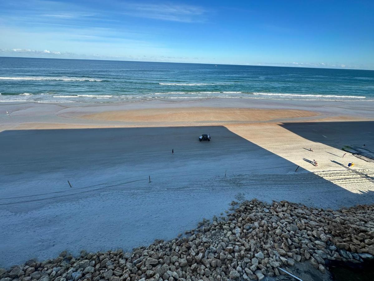 Beach Oasis 704 Lovely Daytona Ocean Front For 5 Sleeps Up To 12 Daytona Beach Luaran gambar